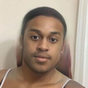 Meet your Posher, Kayia